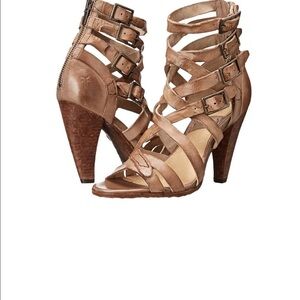 Frye Mika sandals size 9